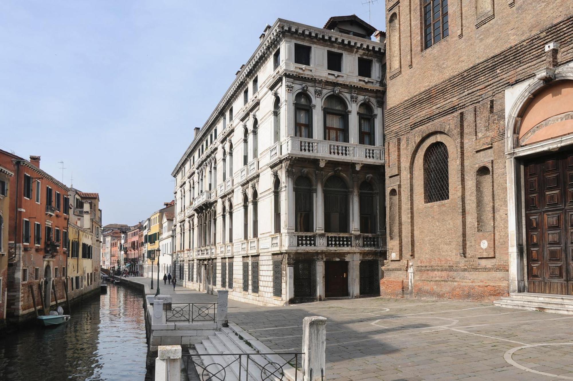 Ca Lezze Bell'Appartamento Nel Cuore Di Venezia Exterior foto