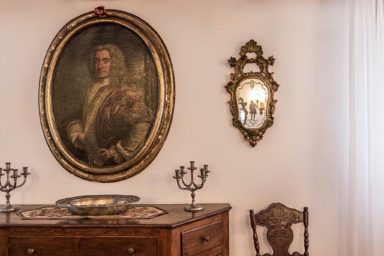 Ca Lezze Bell'Appartamento Nel Cuore Di Venezia Exterior foto