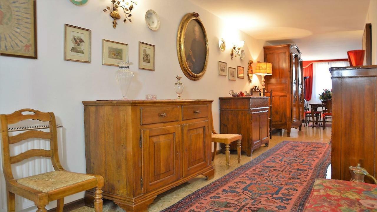 Ca Lezze Bell'Appartamento Nel Cuore Di Venezia Exterior foto